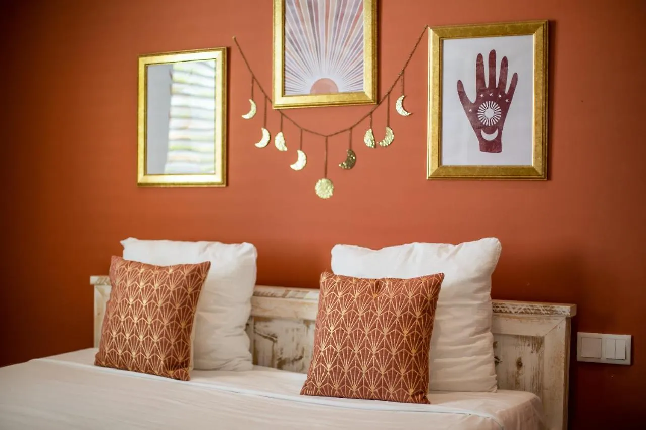 וילמסטאד Boho Bohemian Boutique Hotel 2*,