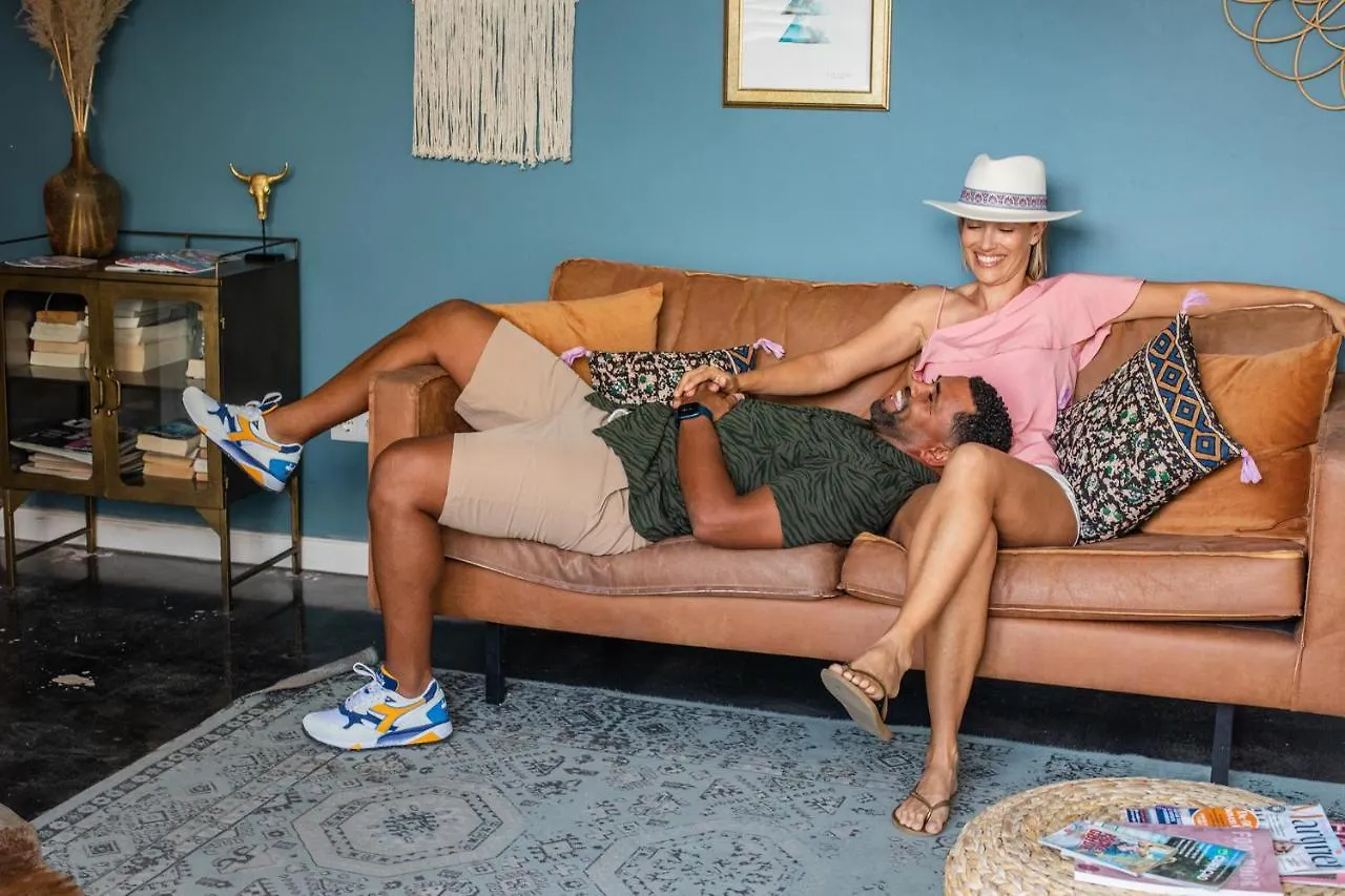 וילמסטאד Boho Bohemian Boutique Hotel